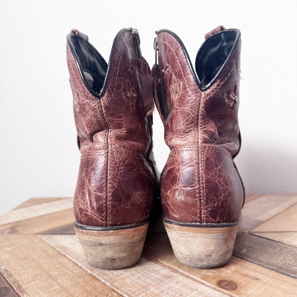 Dingo 7" Western Adobe Rose Side-Zip Women’s Boots - Picture 4 of 14